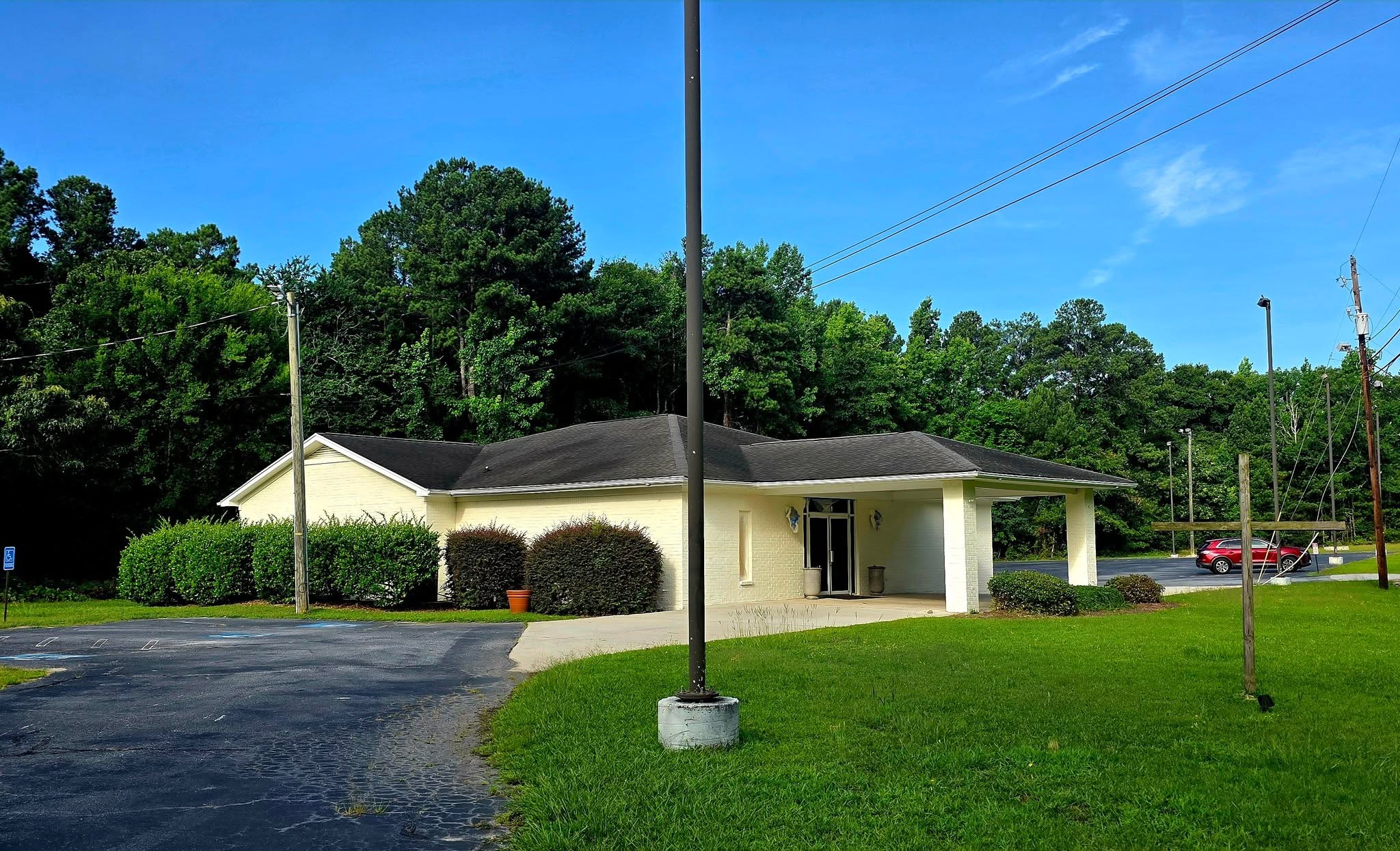The Grace Pointe church building in Hodges, South Carolina